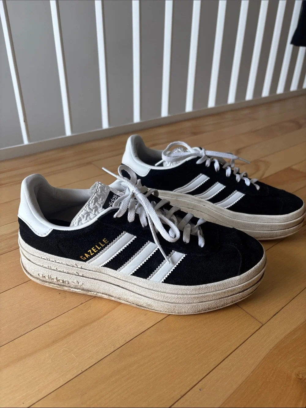 Adidas Gazelle Bold Sneakers women’s 7 - Picture 1 of 11